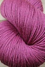 Load image into Gallery viewer, Kokadjo Superwash Wool and Silk