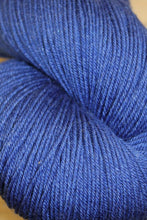 Load image into Gallery viewer, Kokadjo Superwash Wool and Silk