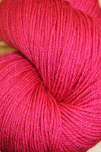Load image into Gallery viewer, Kokadjo Superwash Wool and Silk