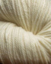 Load image into Gallery viewer, Super Lamb - 4/8 Worsted - 32 Available Colors